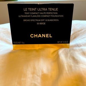 CHANEL ULTRA LE TEINT